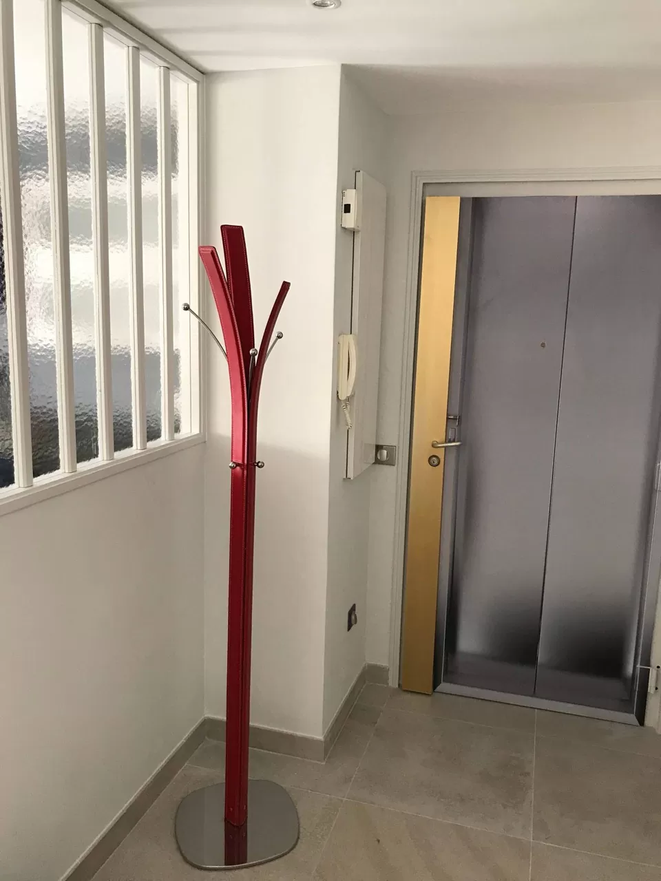 Entrée du projet Quand 120 m² révèlent tout leur potentiel